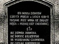 000112 Tu umarli żyją